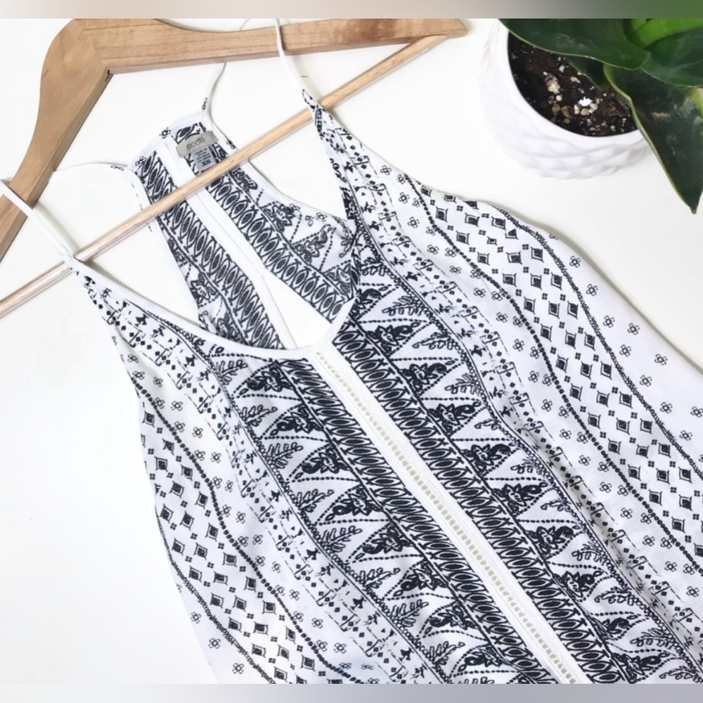 Ecote Tank Top - Picture 3 of 6